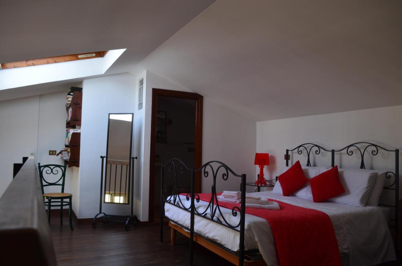 카스텔간돌포 La Luce Del Borgo 아파트 외부 사진